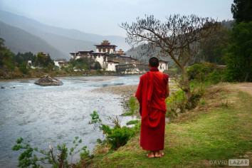 Bhutan: Seven Days Of Arts Crafts And Culture