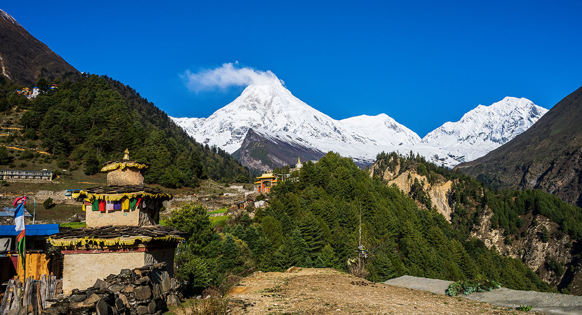 Manaslu Circuit Trek 2025/2026